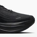 Vomero Plus Black